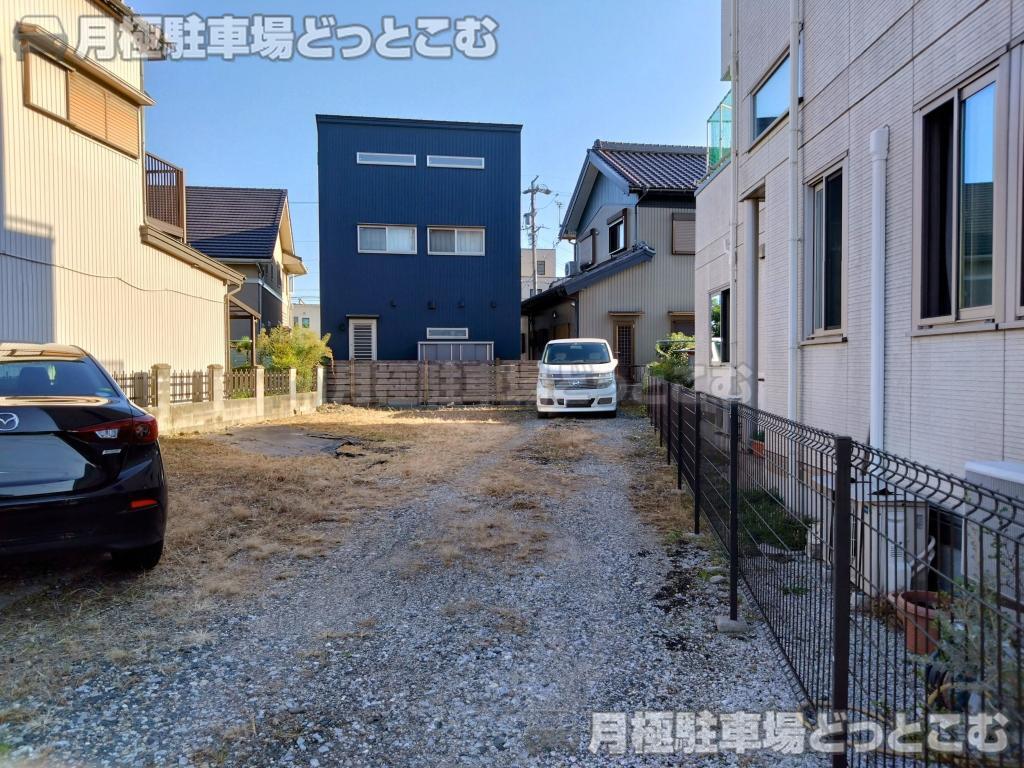 豊橋市北側町20-1の月極駐車場2
