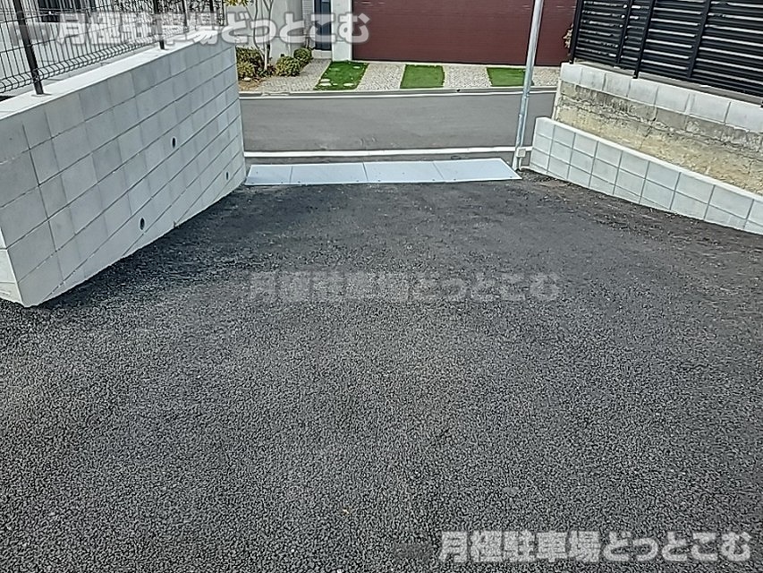 芦屋市岩園町20-2の月極駐車場5