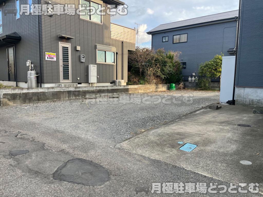 平塚市河内149－6の月極駐車場2