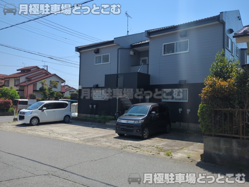 春日部市西金野井118-1の月極駐車場3
