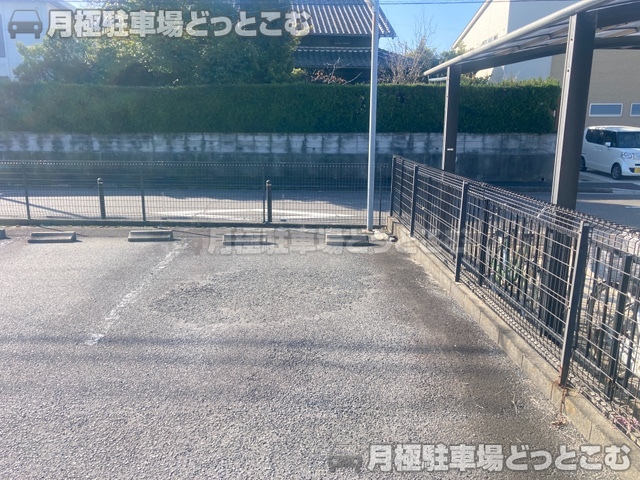 名古屋市中川区伏屋4丁目1002の月極駐車場4