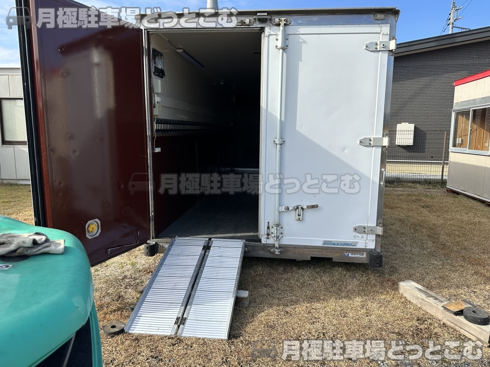 陽東3丁目6-7の月極駐車場3