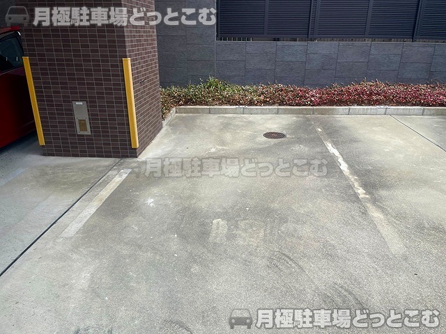 名古屋市千種区茶屋坂通2丁目20の月極駐車場3