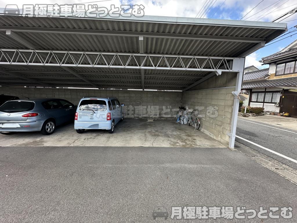 小田郡矢掛町小林93-1の月極駐車場2