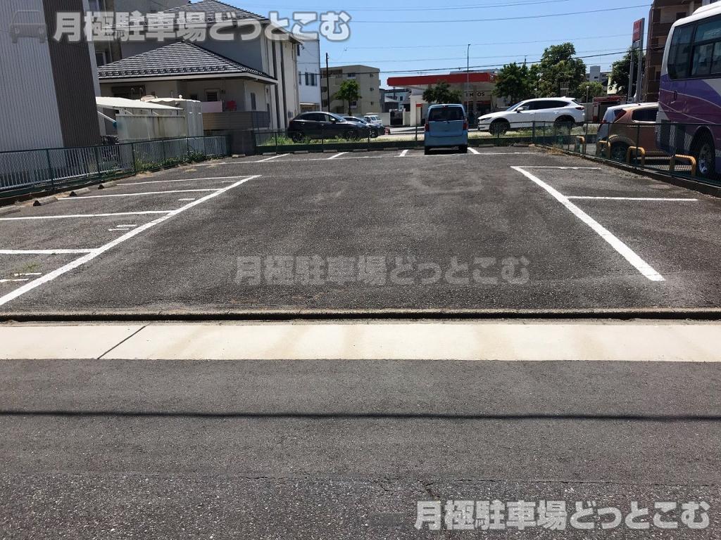 名古屋市中川区柳森町2711の月極駐車場2