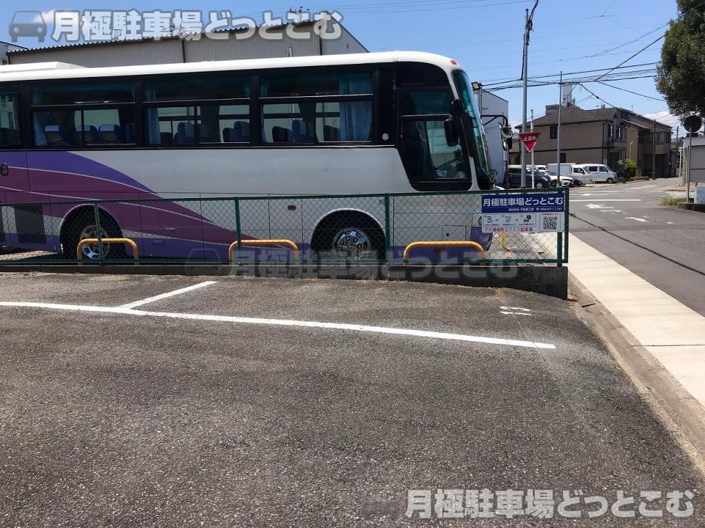 名古屋市中川区柳森町2711の月極駐車場4