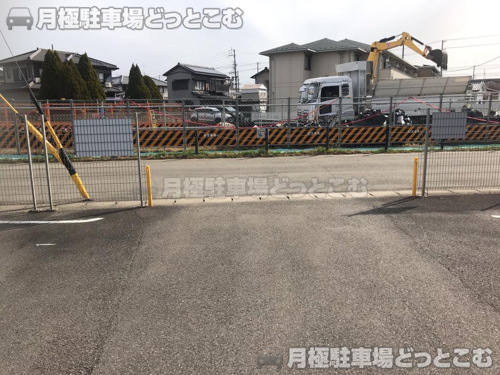 小牧市大字岩崎240の月極駐車場8