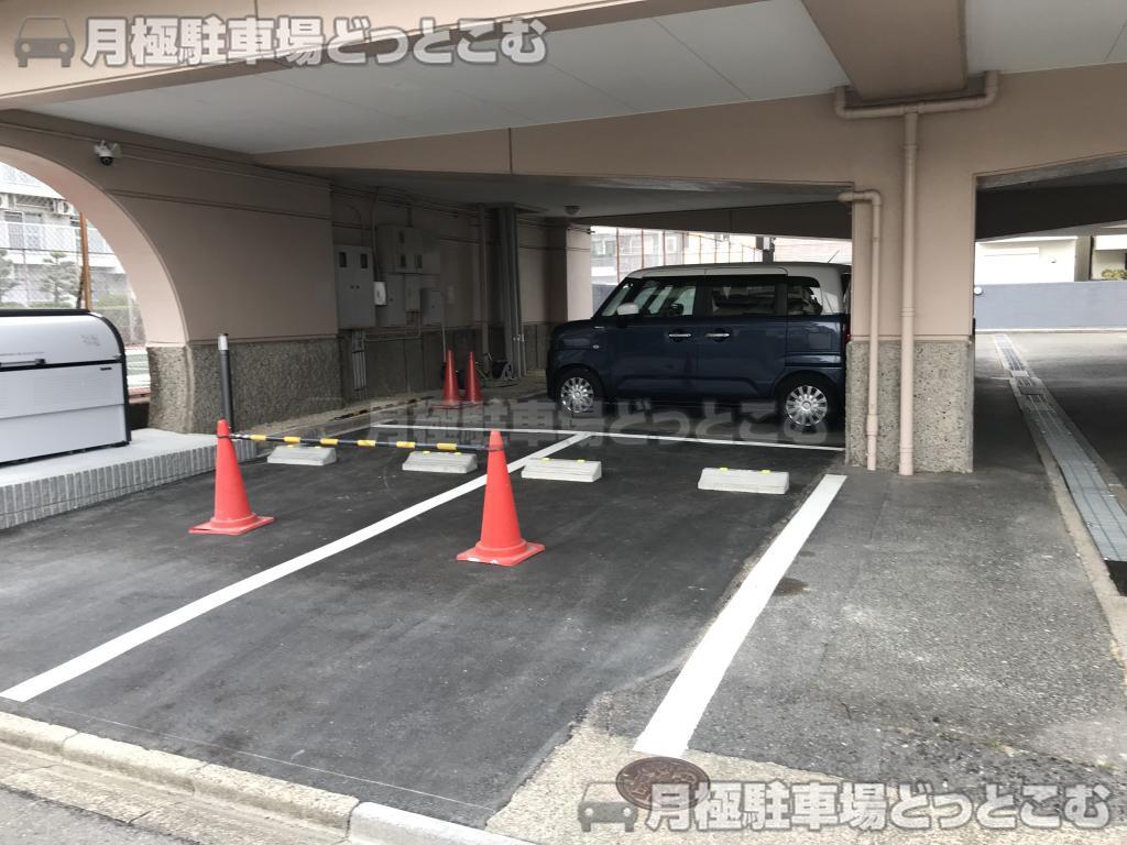 名古屋市北区上飯田南町1丁目13の月極駐車場3