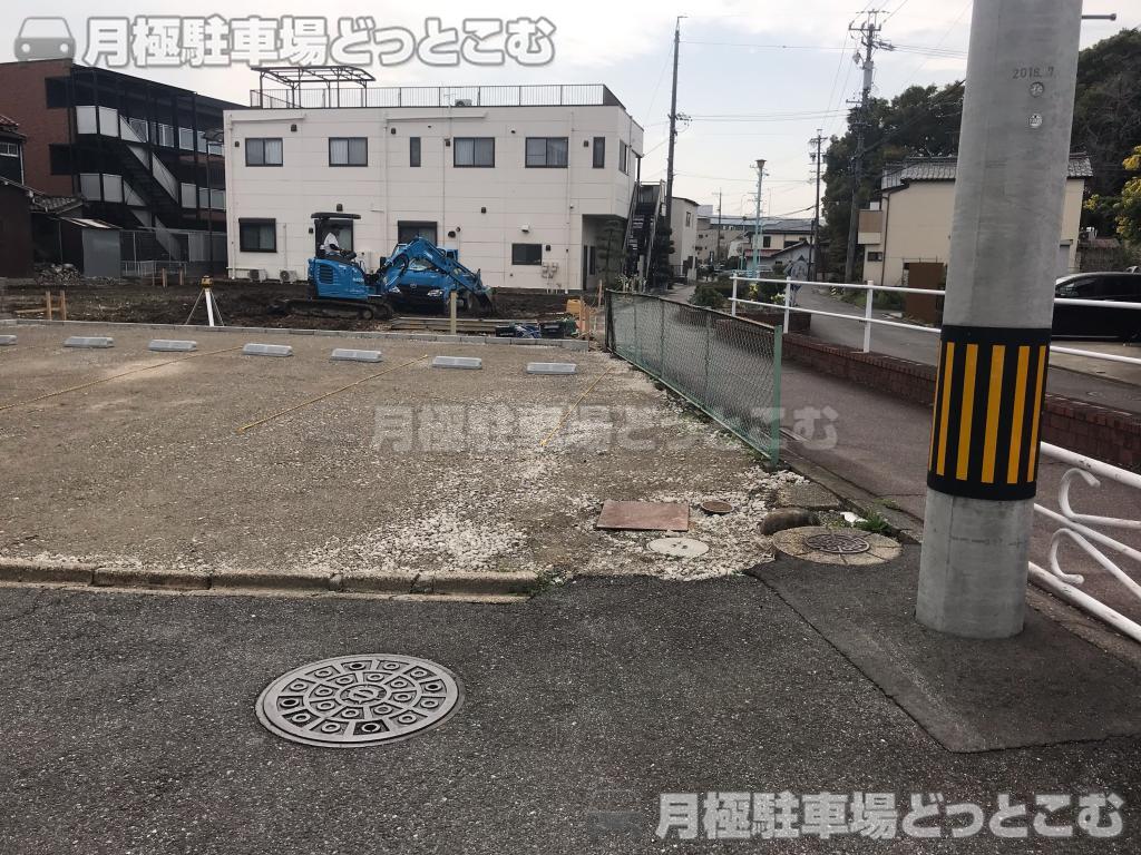 名古屋市南区本星崎町字町530-14の月極駐車場2