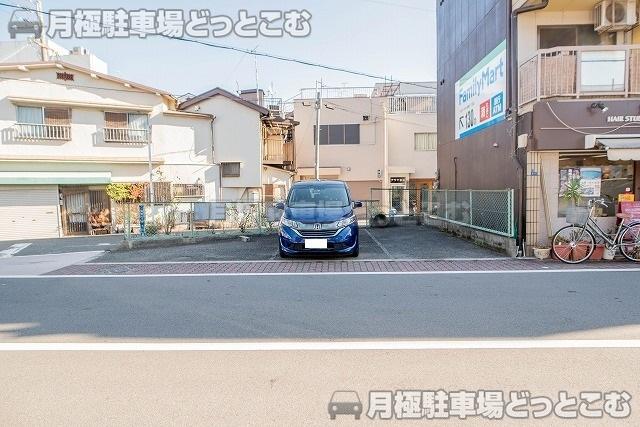 大阪市旭区高殿7-6-11の月極駐車場3