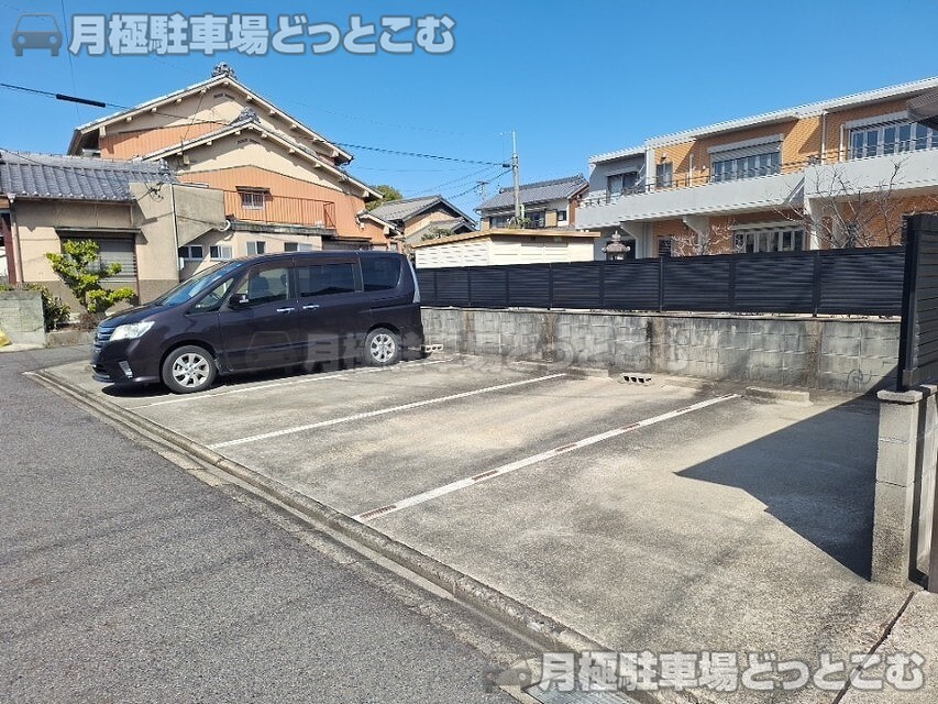 名古屋市北区光音寺町1丁目112-1の月極駐車場4