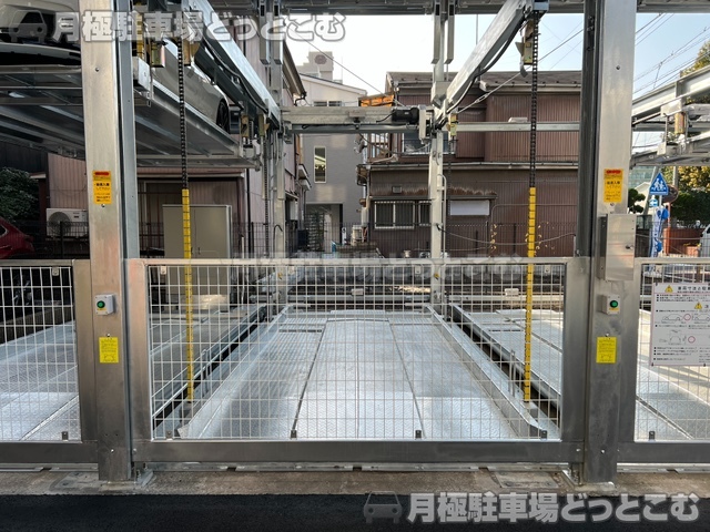 川崎市川崎区藤崎4丁目35-5の月極駐車場4