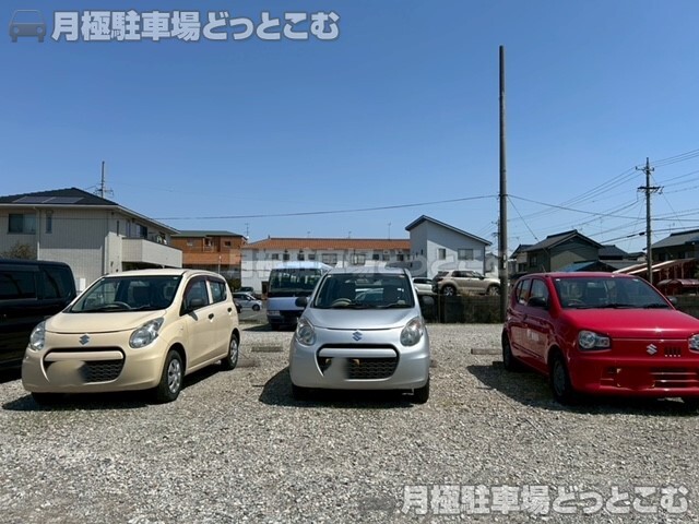 海部郡蟹江町本町8丁目4,164の月極駐車場10