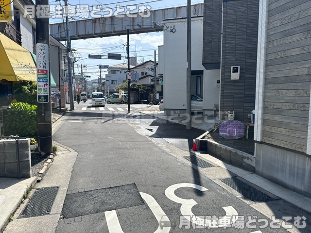 鎌倉市山崎1080番5の月極駐車場4