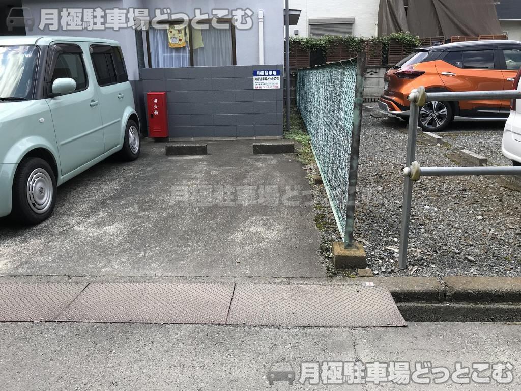 所沢市若狭4-2501-62の月極駐車場4