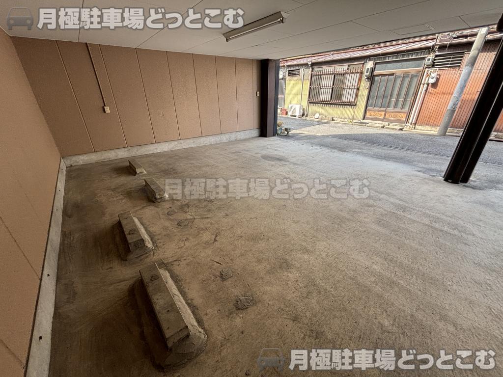 名古屋市西区名西2丁目3128番の月極駐車場5