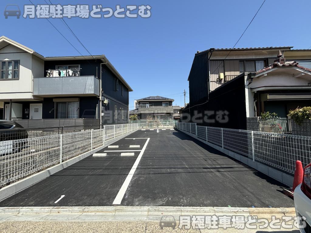 名古屋市中村区稲上町5丁目13、14-2の月極駐車場9