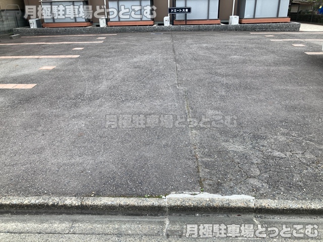 名古屋市西区大金町2丁目34の月極駐車場7