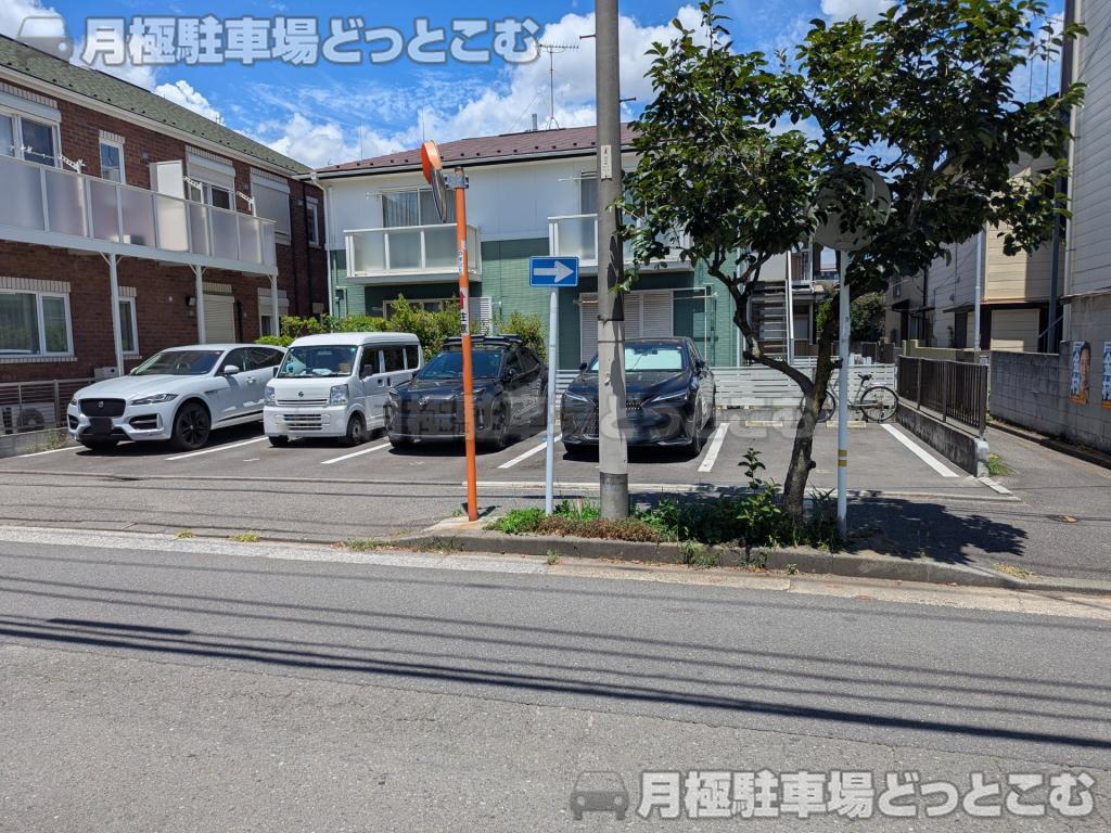 川崎市幸区柳町36-6の月極駐車場2