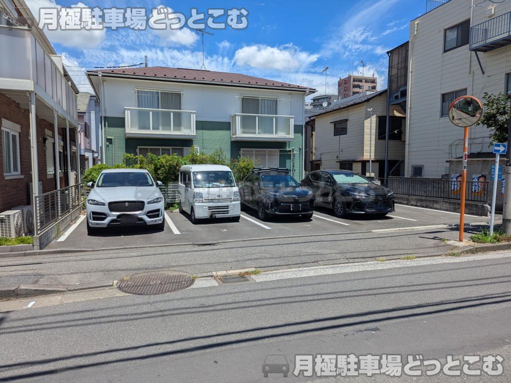 川崎市幸区柳町36-6の月極駐車場6