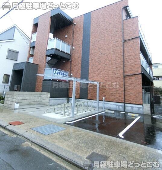茨木市春日3丁目の月極駐車場2