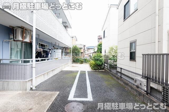 さいたま市桜区西堀7丁目1125番1の月極駐車場2