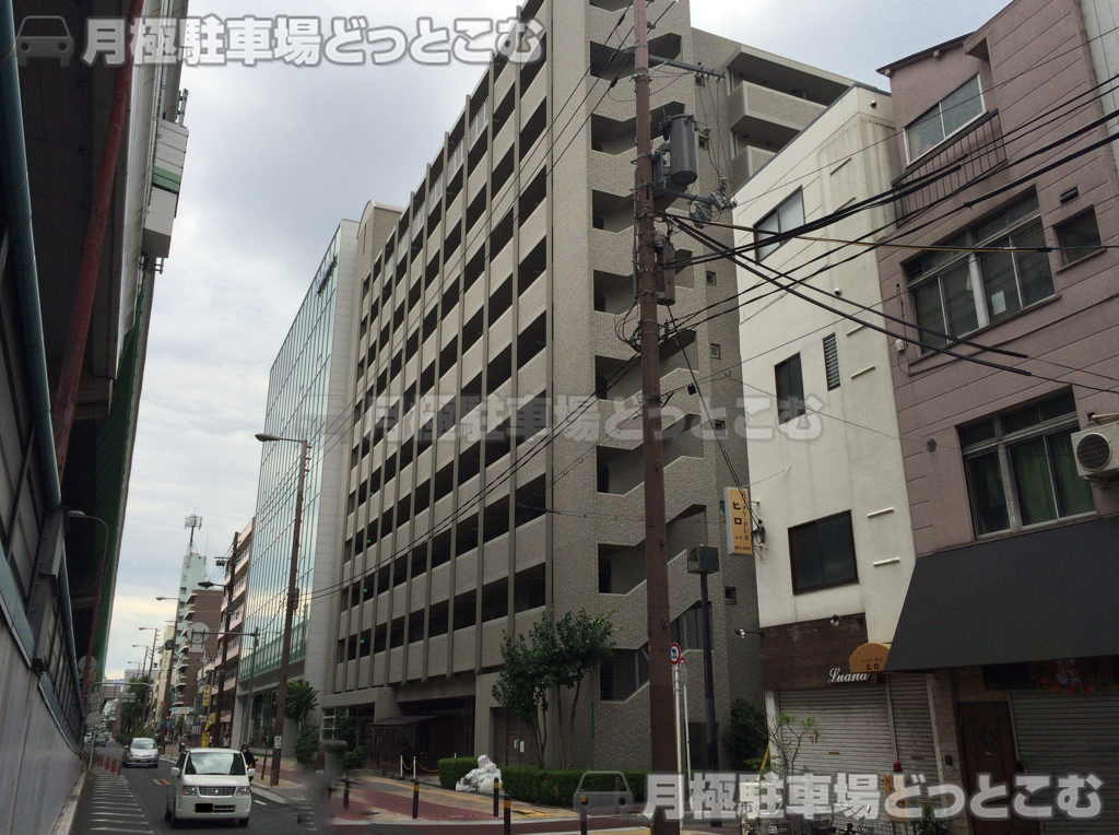 大阪市東成区東中本の月極駐車場1