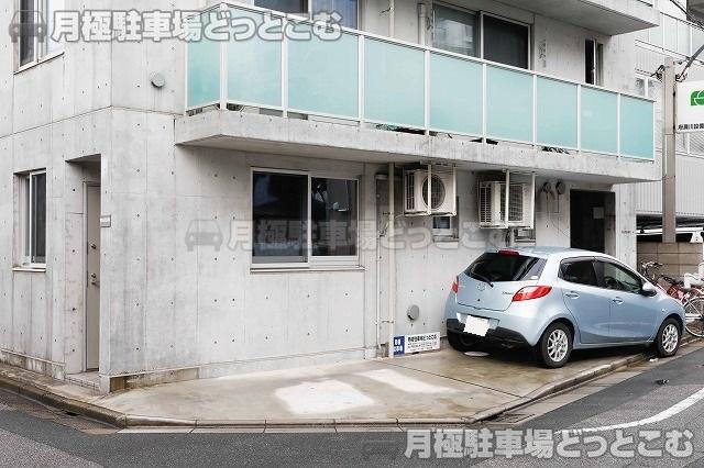 蕨市南町3丁目19-6の月極駐車場2