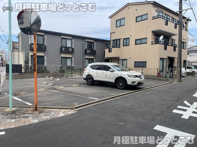名古屋市中川区西日置町9丁目119の月極駐車場1