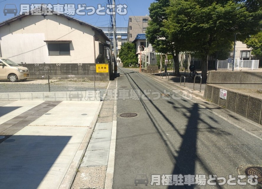 福岡市西区福重3丁目32-17の月極駐車場5