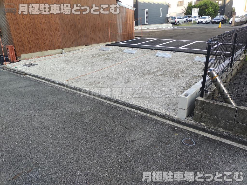 名古屋市北区木津根町8-1,8-3,8-4,8-5の月極駐車場2