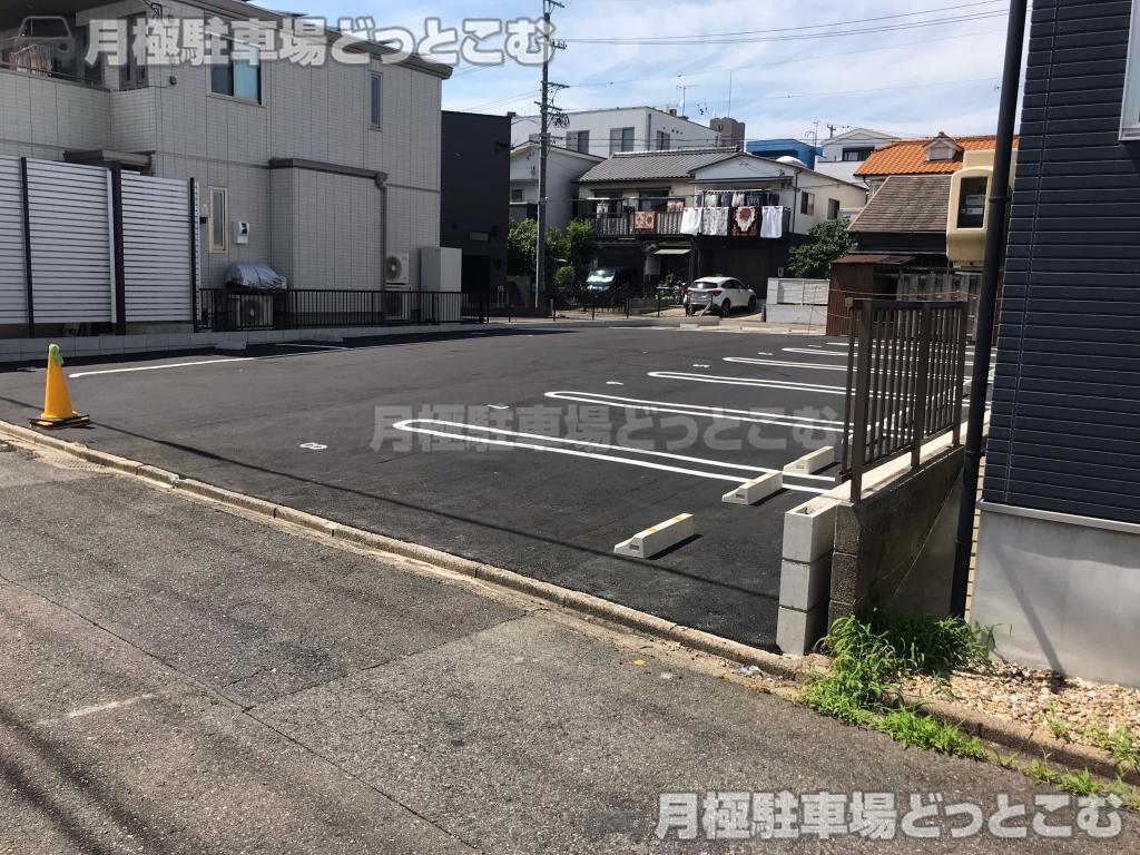 名古屋市北区木津根町8-1,8-3,8-4,8-5の月極駐車場3