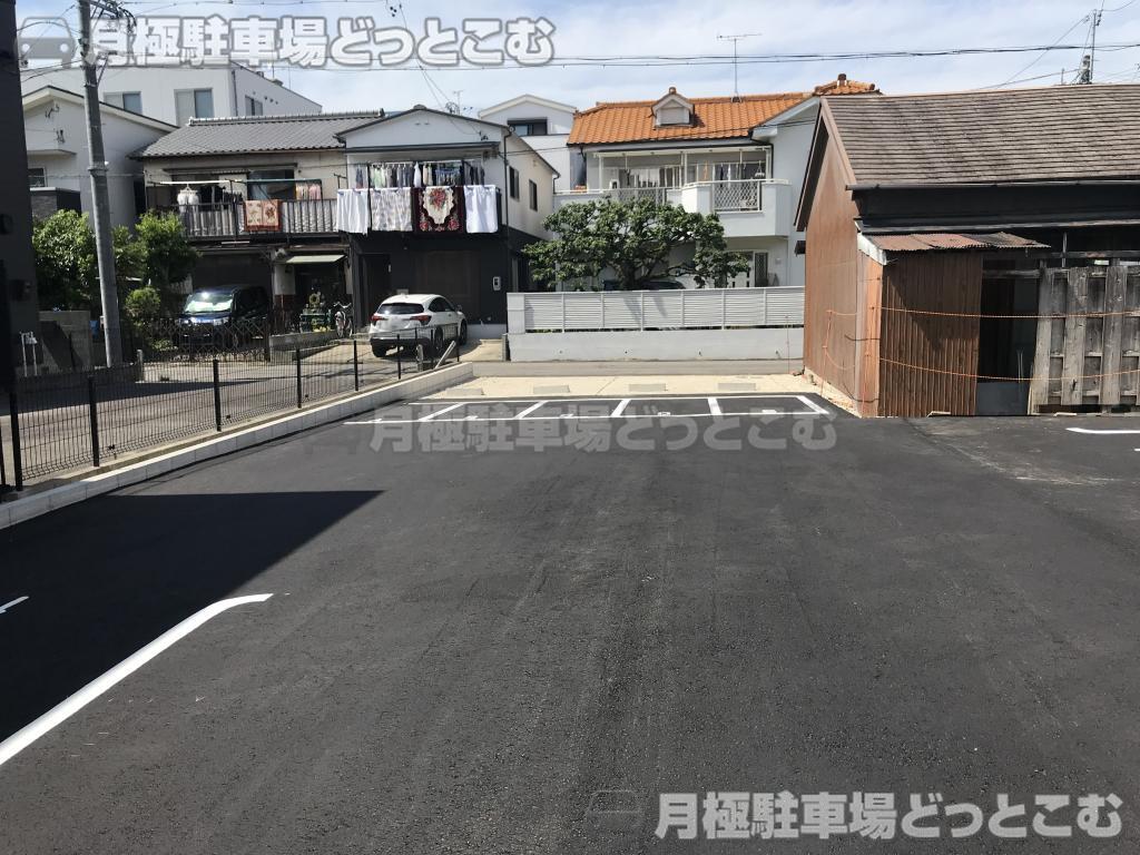 名古屋市北区木津根町8-1,8-3,8-4,8-5の月極駐車場2