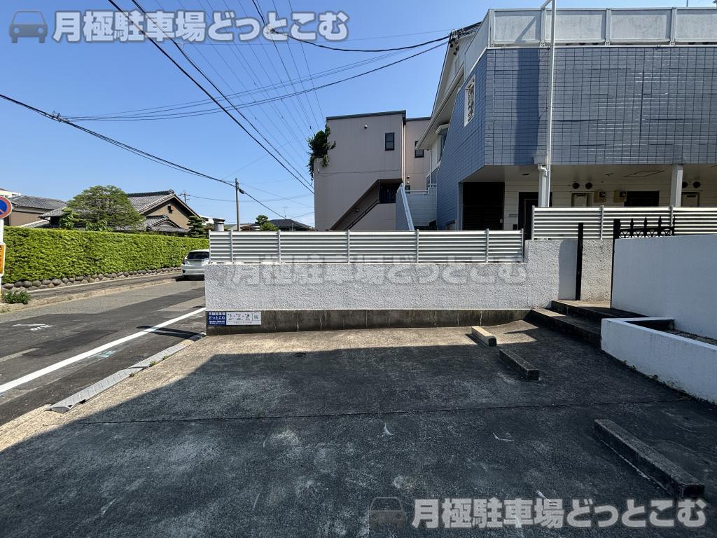 名古屋市中川区中須町180番3の月極駐車場5