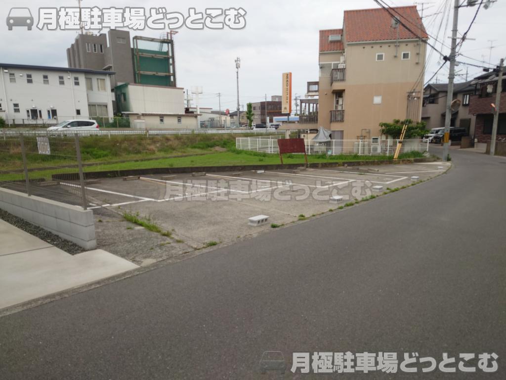泉南郡熊取町野田3丁目283-1の月極駐車場2