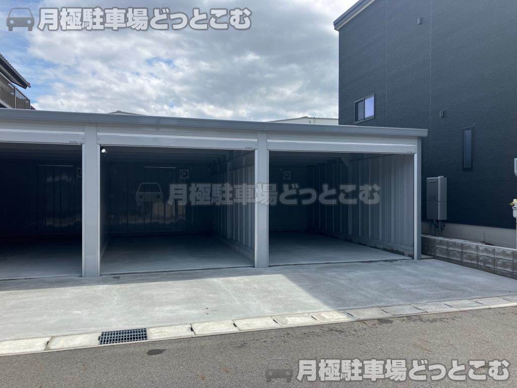 名古屋市港区東茶屋1丁目126番2、165番、167番、168番1、173番の月極駐車場2
