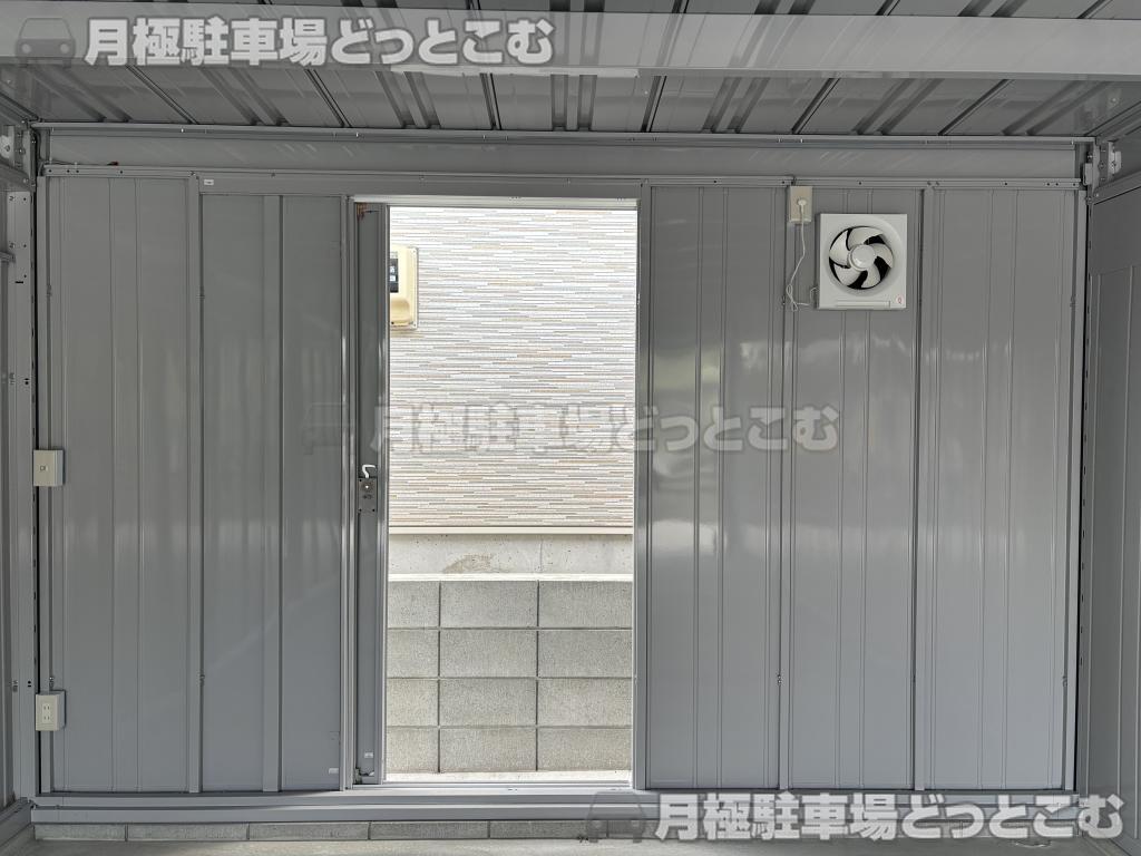 名古屋市港区小賀須3丁目401番1の月極駐車場8
