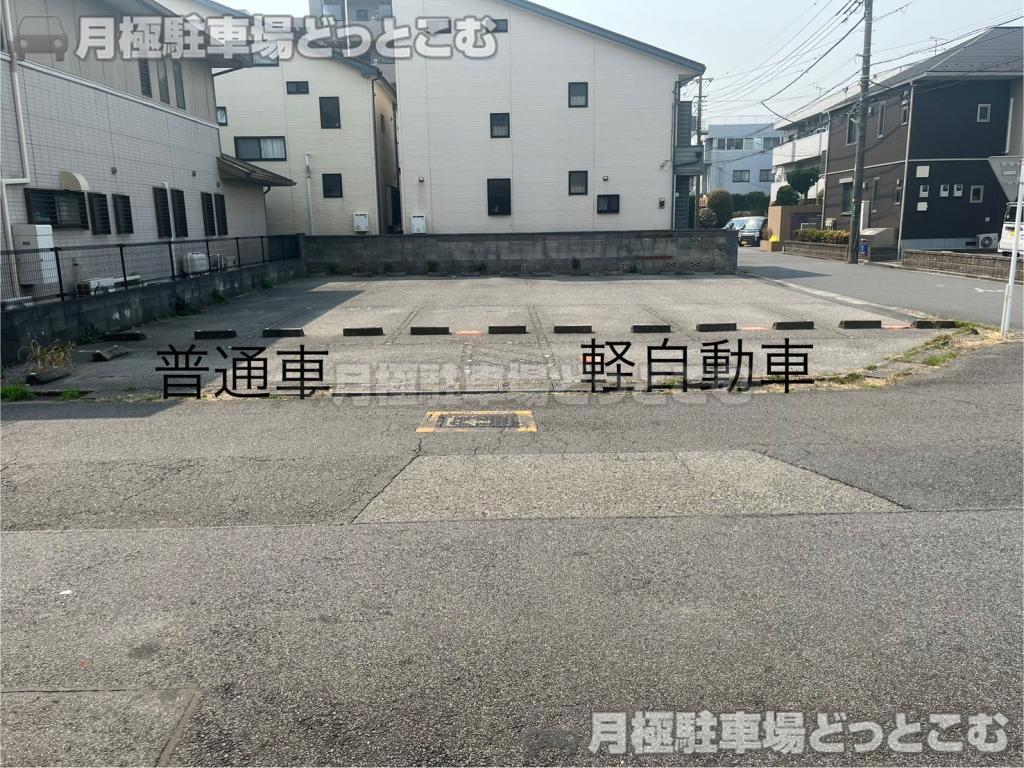 川口市東領家3丁目29-15の月極駐車場4