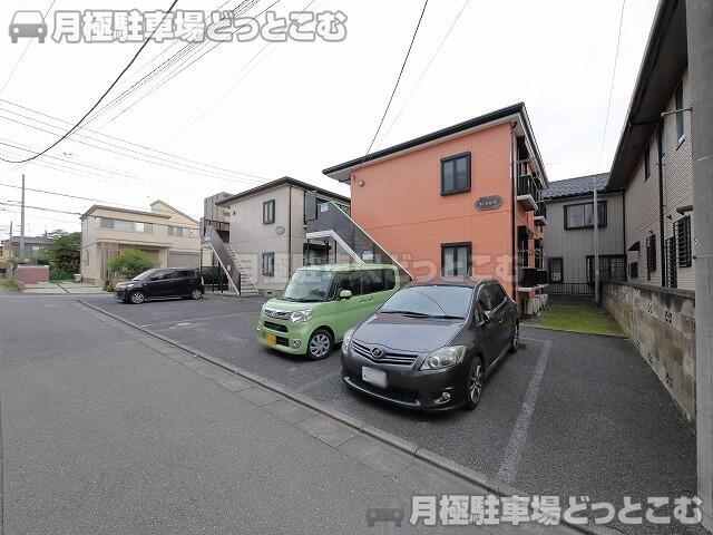 上尾市西宮下1-166の月極駐車場2