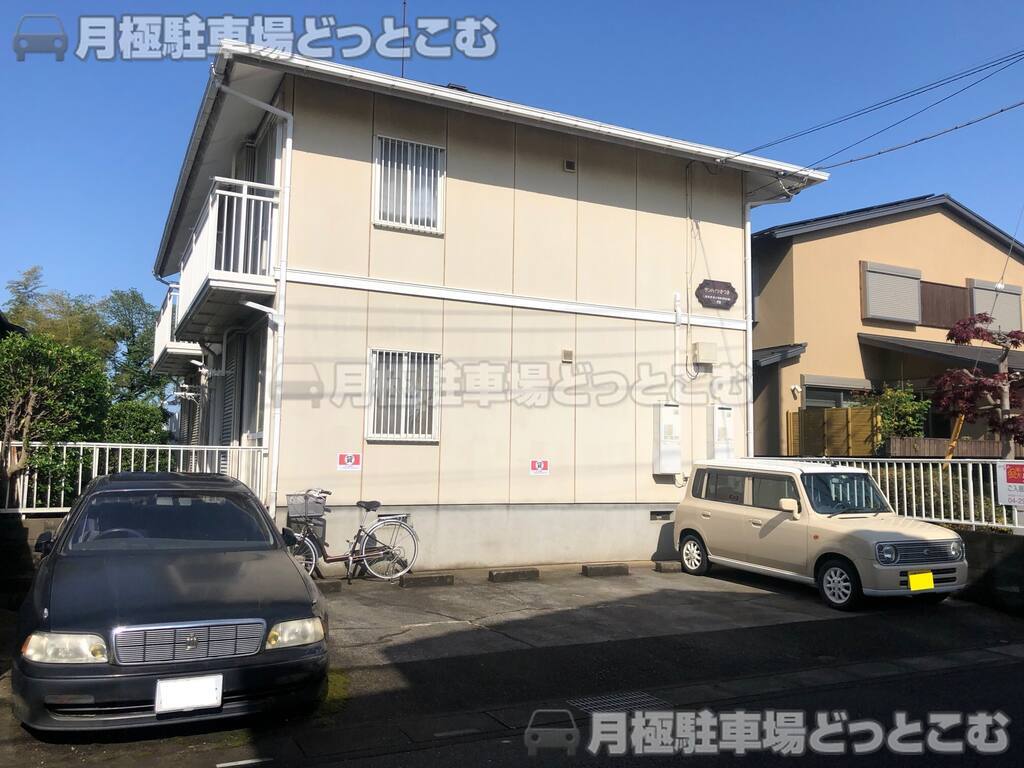 所沢市所沢新町2514-36の月極駐車場2