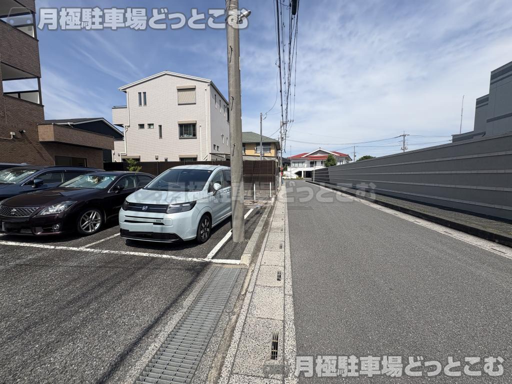 さいたま市中央区上峰3丁目12-12の月極駐車場7