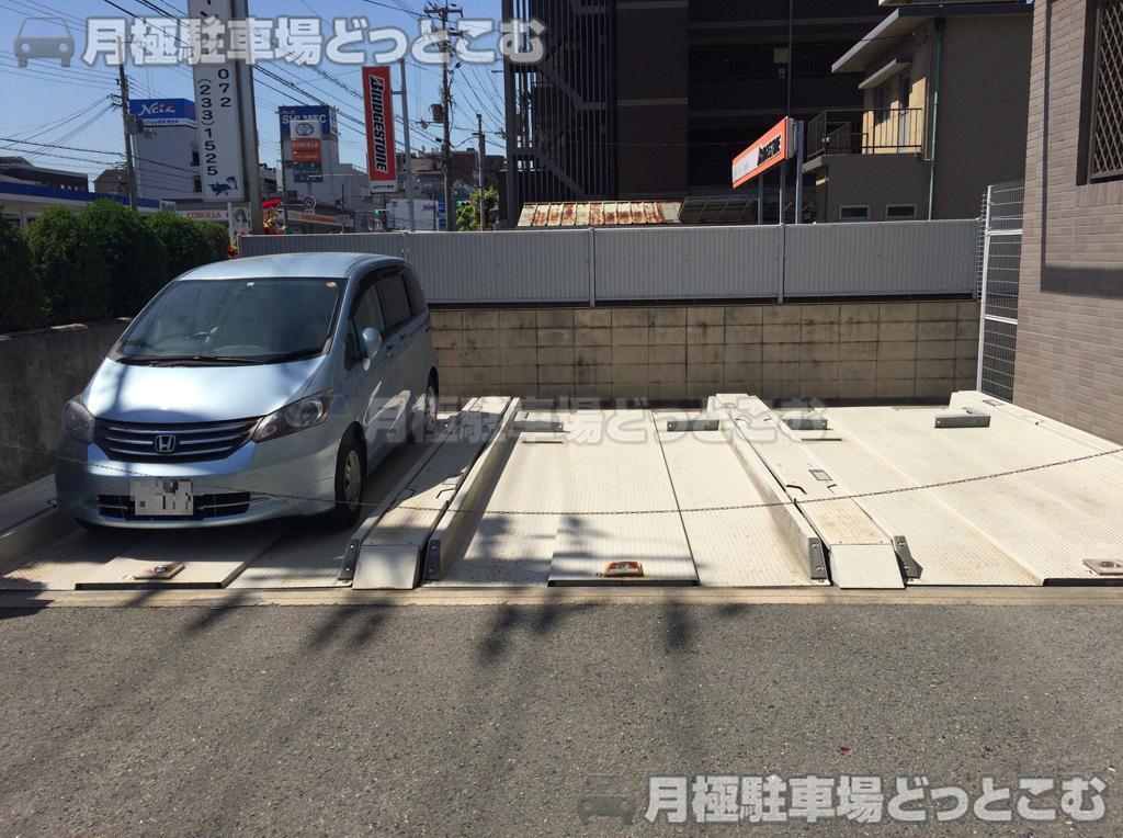 堺市堺区北庄町2-2-13の月極駐車場2