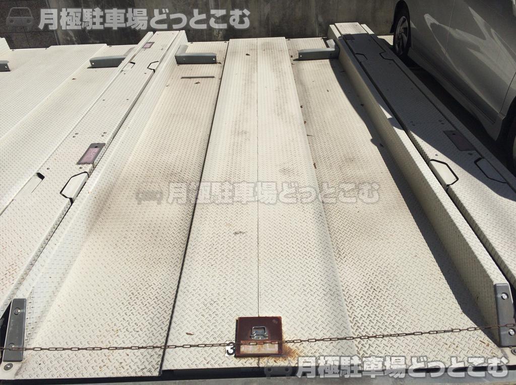 堺市堺区北庄町2-2-13の月極駐車場4