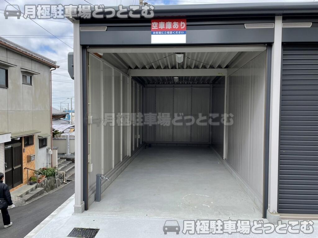 東大阪市出雲井本町306-5の月極駐車場2