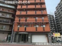 大阪市淀川区宮原1-16-48の月極駐車場1