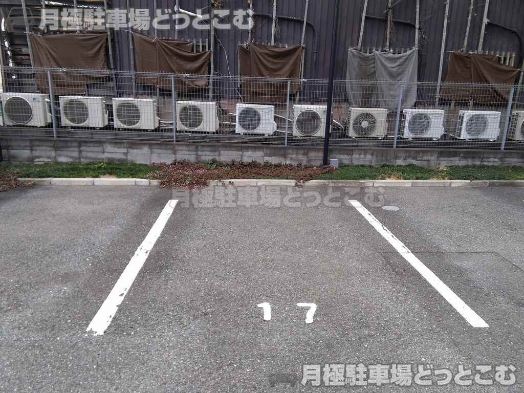 東大阪市西石切町5丁目187-1の月極駐車場2