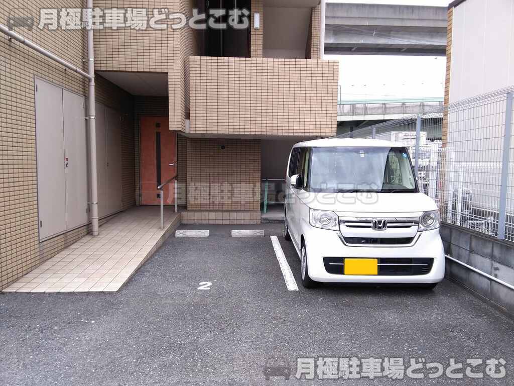 東大阪市西石切町5丁目187-1の月極駐車場3