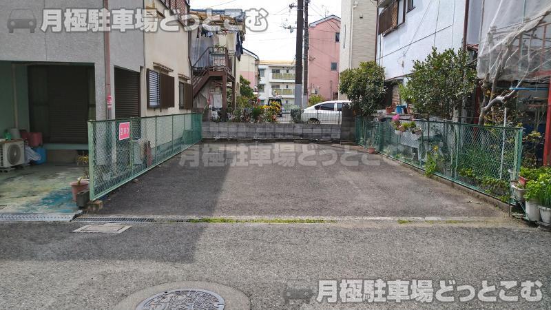 四條畷市江瀬美町15-35の月極駐車場2