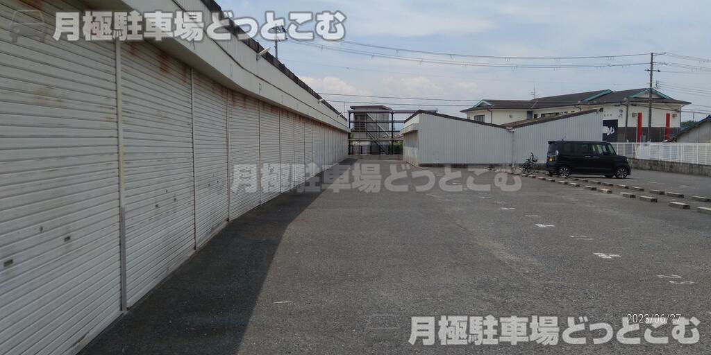 堺市中区陶器北495,496,497-3,498の月極駐車場2