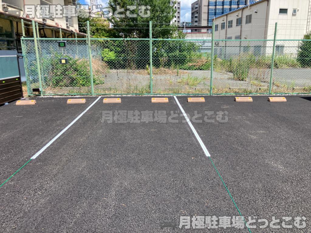 東大阪市森河内東1丁目155-12の月極駐車場2